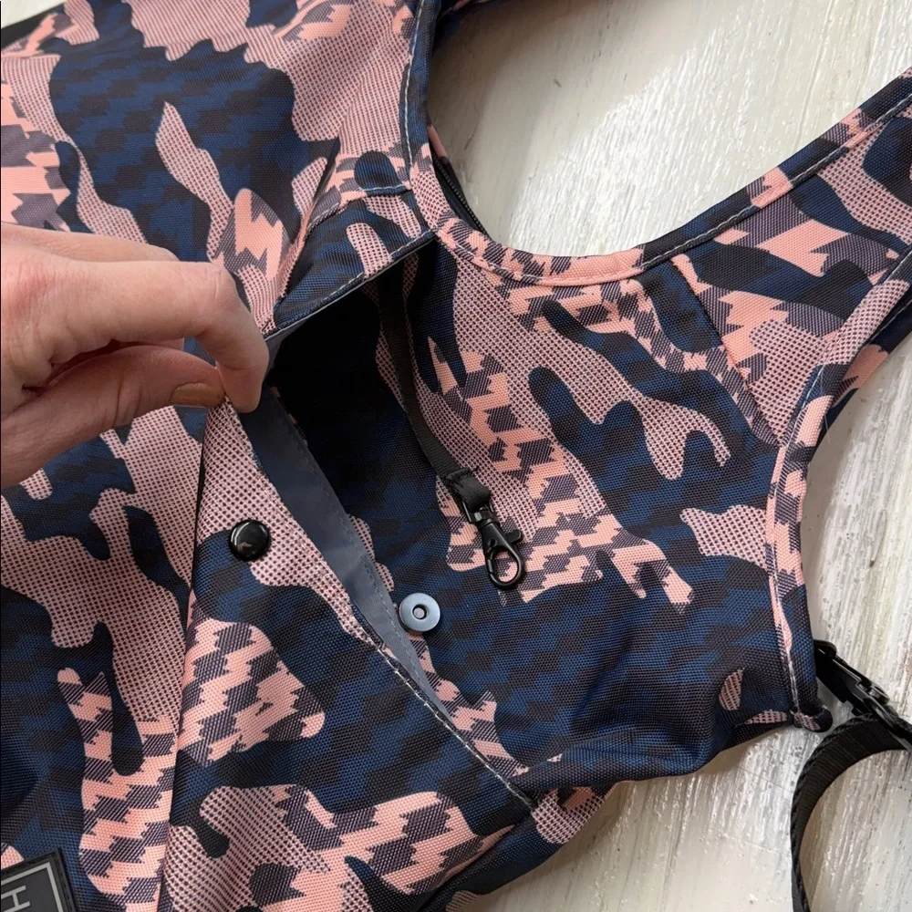 IHKWIP Everyday Shopper Tote with Crossbody Strap Pink and Blue Blush Camo